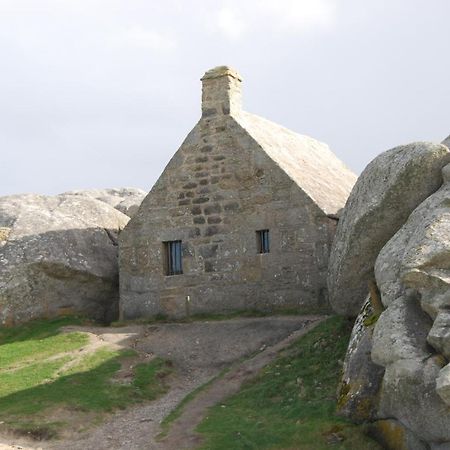 Hotel Du Cheval Blanc Saint-Pol-de-Léon المظهر الخارجي الصورة