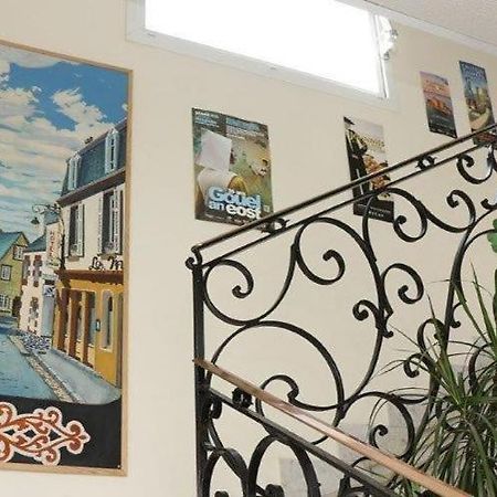 Hotel Du Cheval Blanc Saint-Pol-de-Léon المظهر الخارجي الصورة