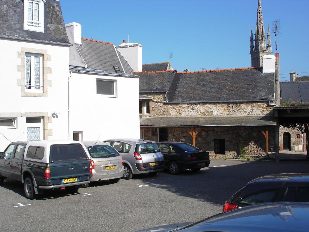 Hotel Du Cheval Blanc Saint-Pol-de-Léon المظهر الخارجي الصورة